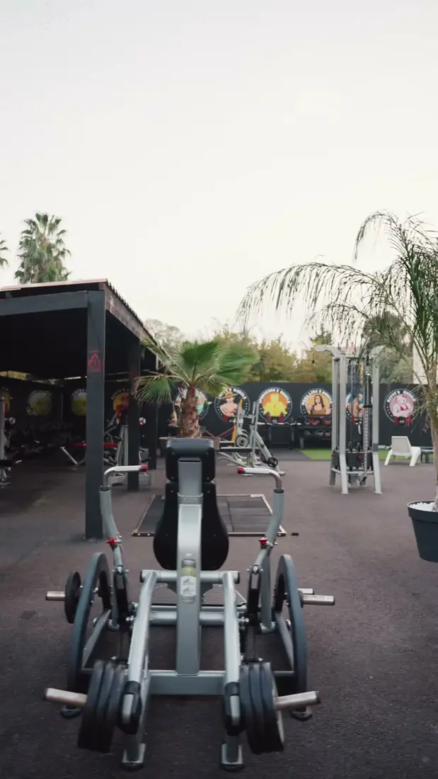 Grand espace de fitness extérieur AFIT GYM Saint-Raphaël